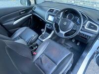 SUZUKI SX4 S-CROSS