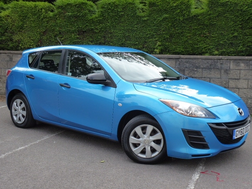 MAZDA MAZDA3