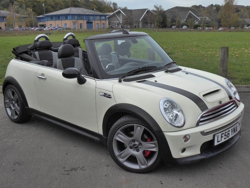 MINI CABRIOLET